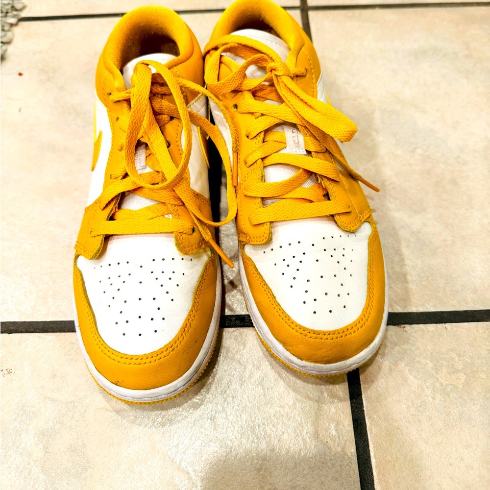 Nike Dunks yellow gold and white